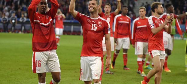 德布劳内关键节点赛事规则更新，瑞士队带队取胜！的简单介绍