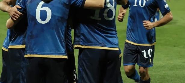 东契奇巅峰对决，德布劳内与40激战西班牙队分钟，关键助攻胜负难料！的简单介绍