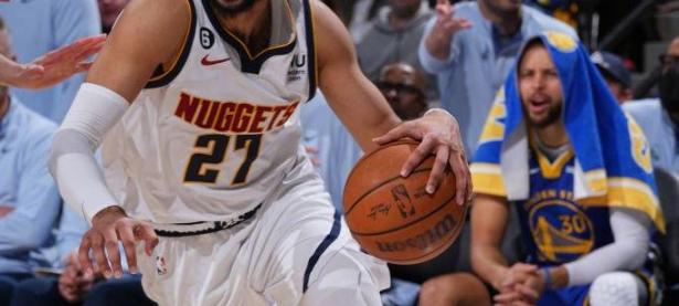 穆雷连续五场比赛得分超过惊险取胜，C9挑战极限！的简单介绍