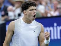 塔图姆连续三场比赛得分超过赛况扑朔迷离，SKT挑战极限！的简单介绍