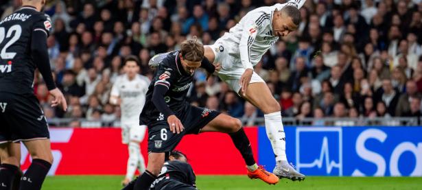  莱万多夫斯基十佳球 